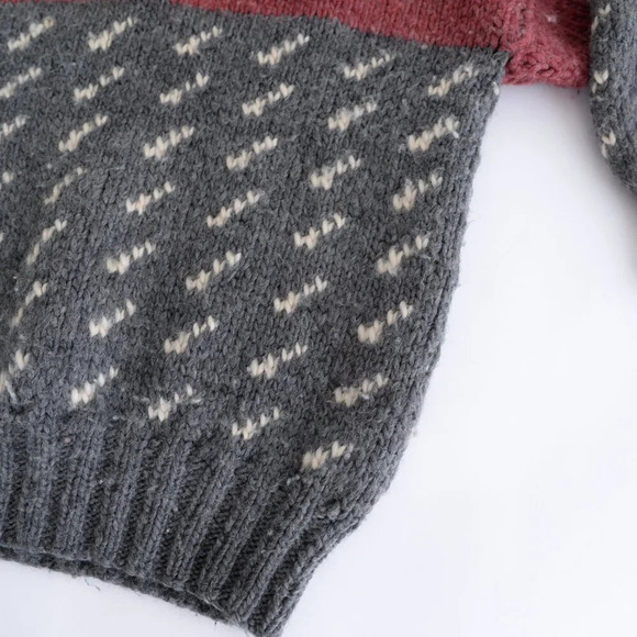 Handmade Unisex Cream And Gray Wool Crew Neck Sweater - Picture 5 of 9